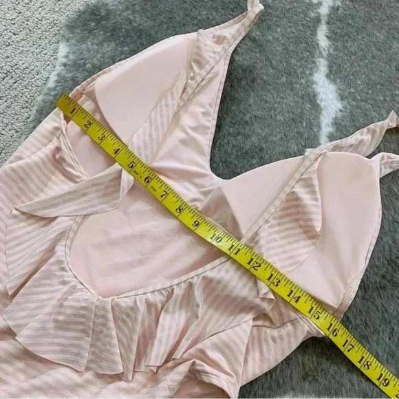 Aerie Ruffle Back One Piece Swimsuit - Picture 14 of 14